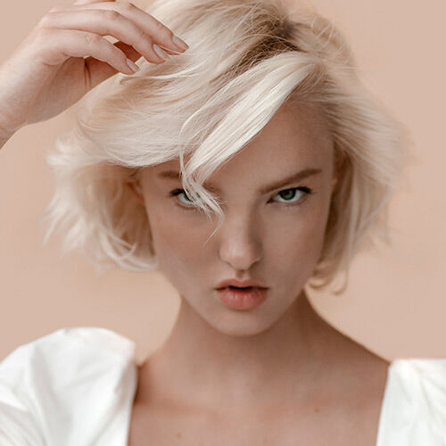 Virtual hair consultation for blond or colored hair