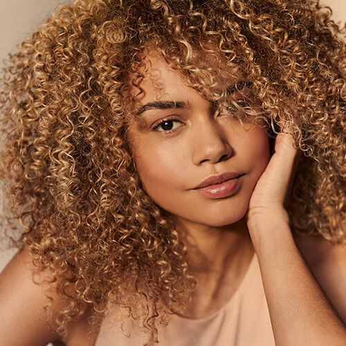 Virtual hair consultation for curly hair